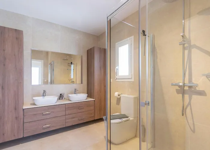 Robin - Costa Carpediem Willa Calpe