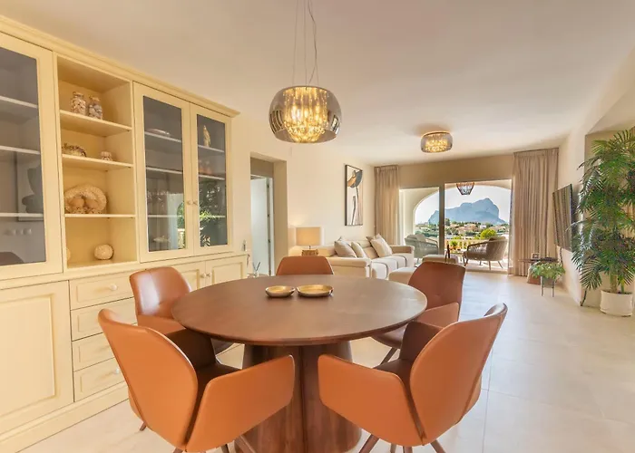 Robin - Costa Carpediem Willa Calpe